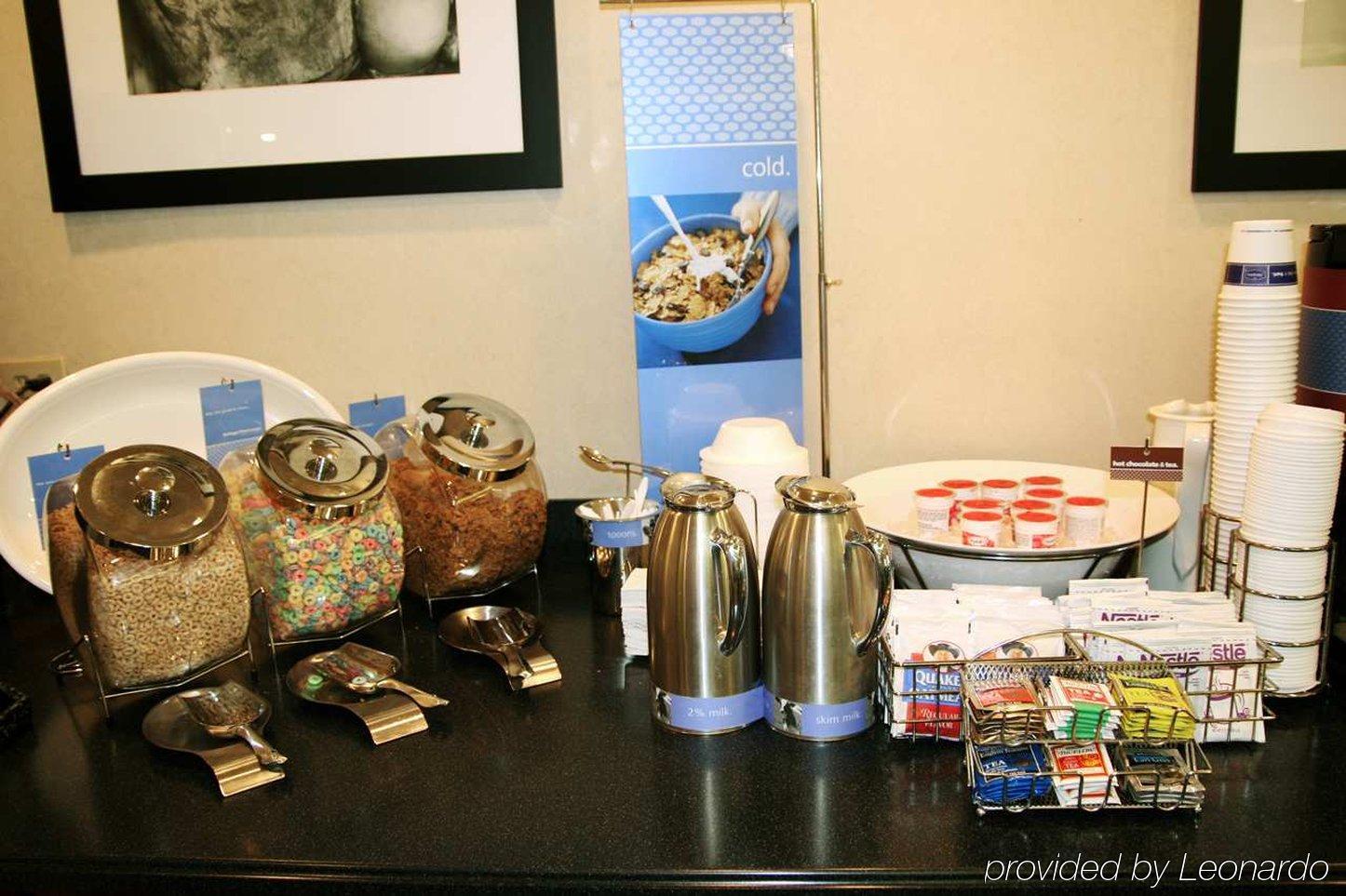 Hampton Inn Richmond-Mechanicsville Restoran fotoğraf